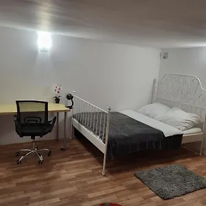  Kwatera prywatna Grzegorzecka Nr 5